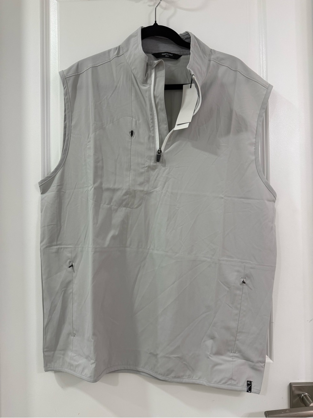 Men's Light Gray Sleeveless Zip-Front Jacket Vest - Picture 2 of 3